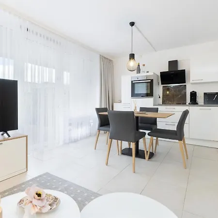 Apartment Ferienwohnung Am Park - A70281