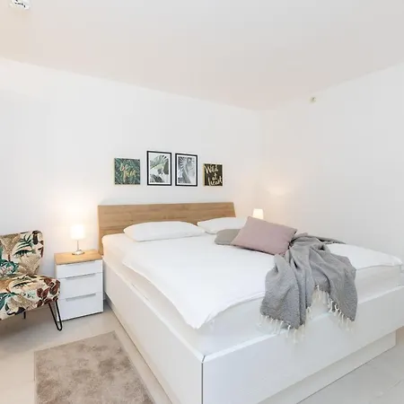 Apartment Ferienwohnung Am Park - A70281 Scharbeutz