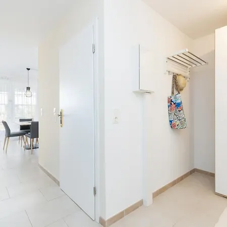 Ferienwohnung Am Park - A70281 Apartment *