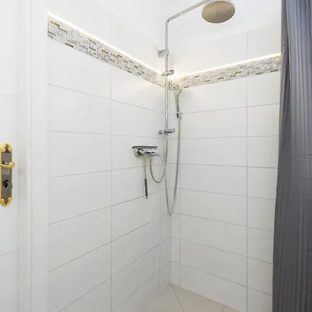 Apartment Ferienwohnung Am Park - A70281 Scharbeutz